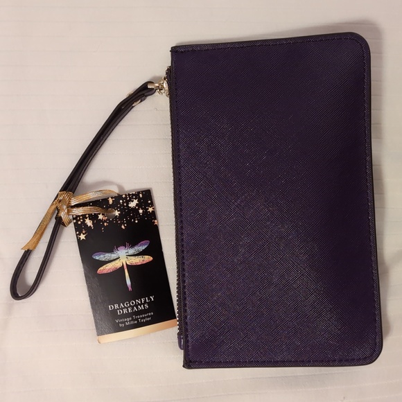 Kate Spade Madison Leather Wristlet - Picture 2 of 6